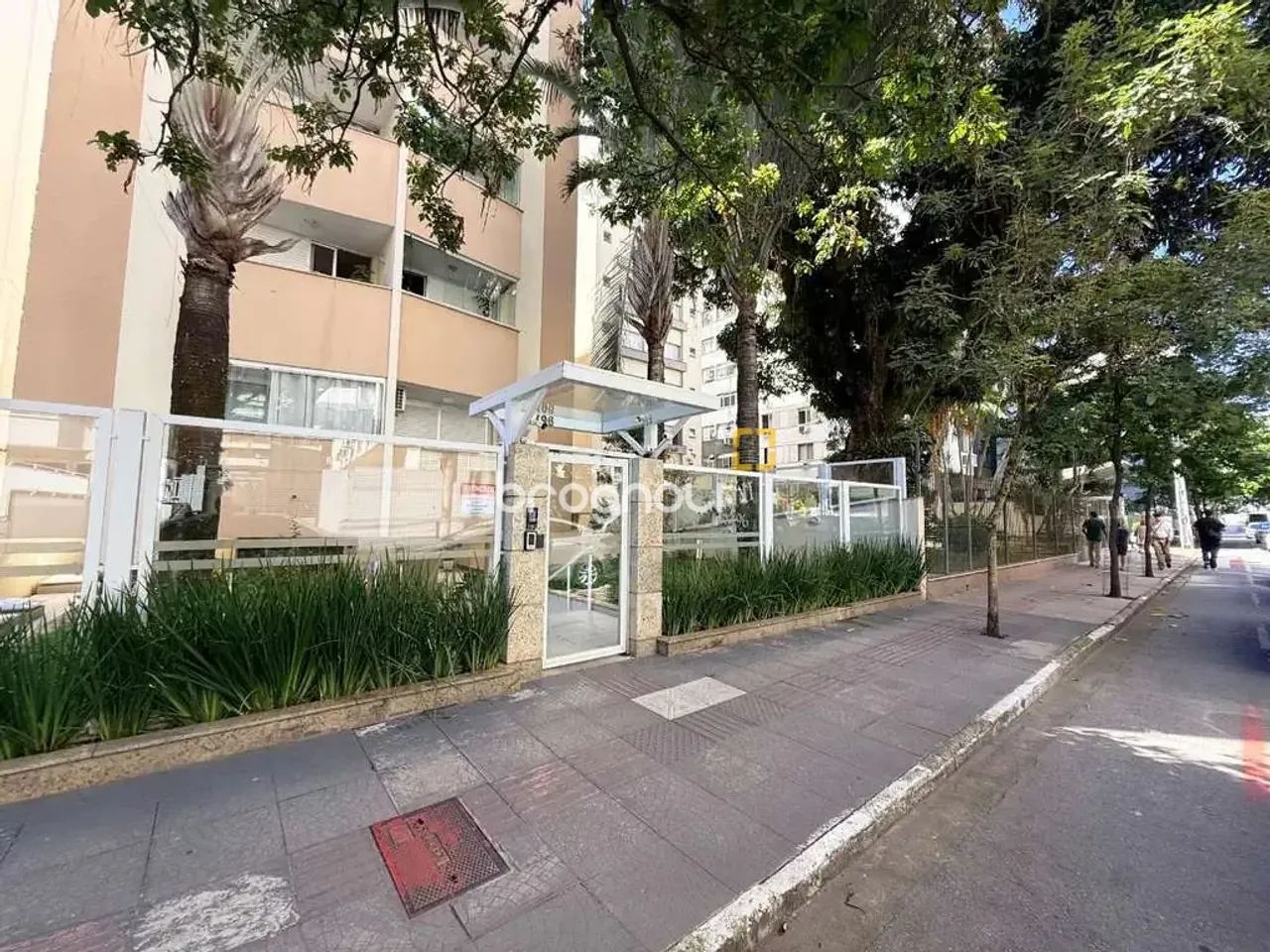 Apartamento com 2 quartos, reformado no Centro de Florianópolis | Próximo ao Colégio Catar - Foto 2