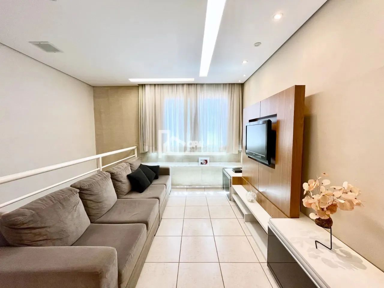 Cobertura com Armários Planejados - BH - Jaqueline - 3 Quartos (1 Suíte) - 2 Vagas