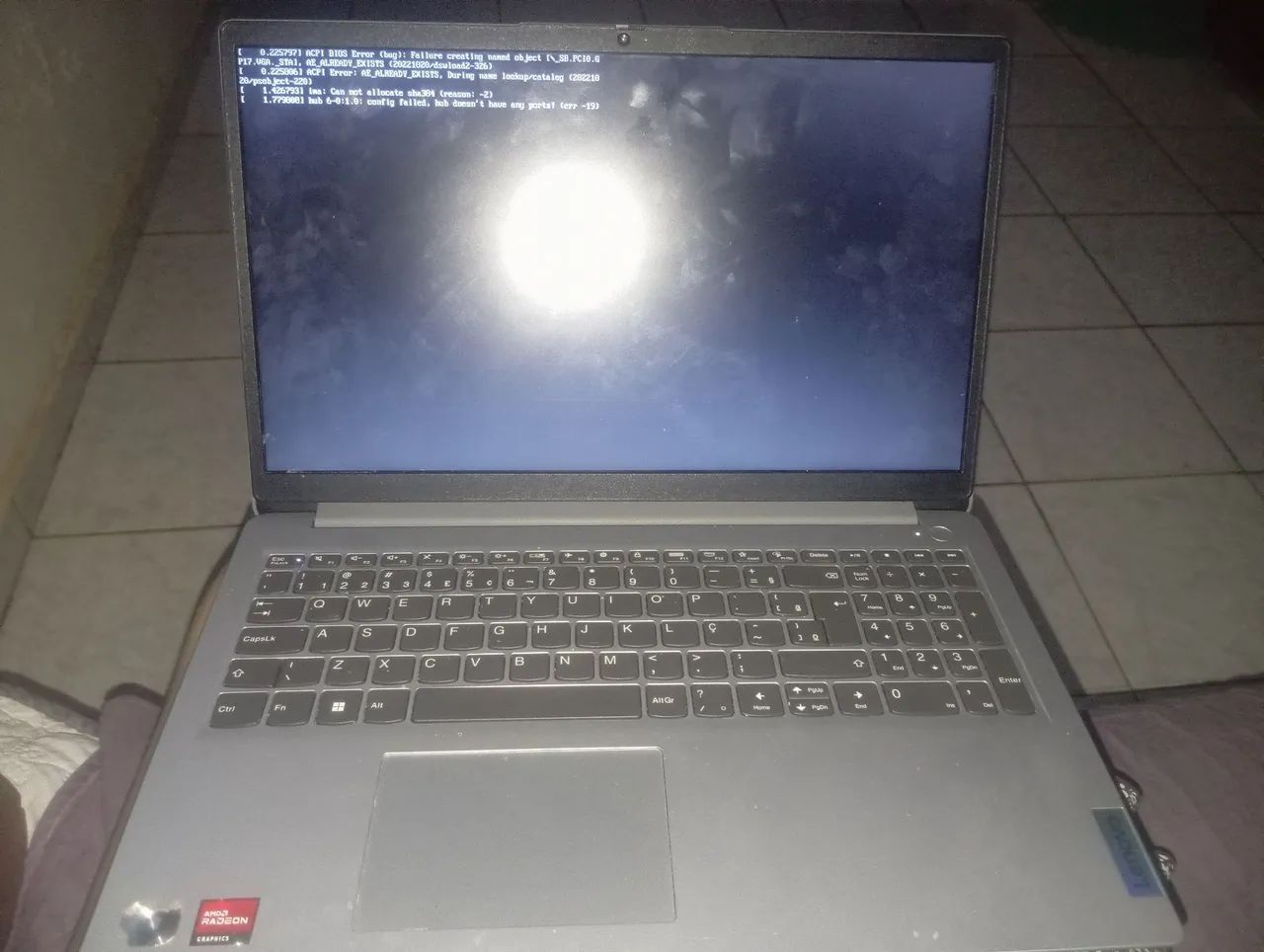 Notebook Lenovo  - Foto 2