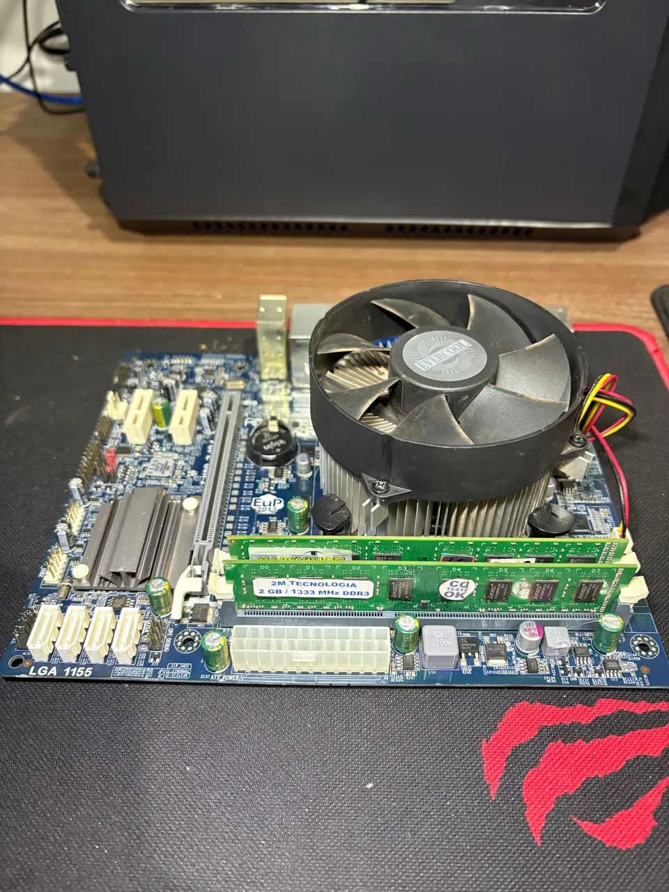 Kit Placa-Mãe H61 (LGA 1155) + i5-2400 + 6GB DDR3 - Foto 2