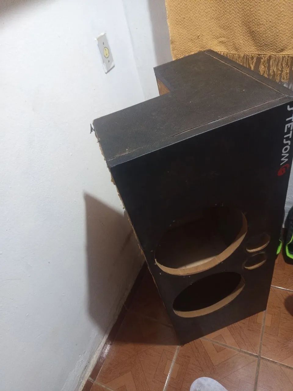 Caixa de som para grave 