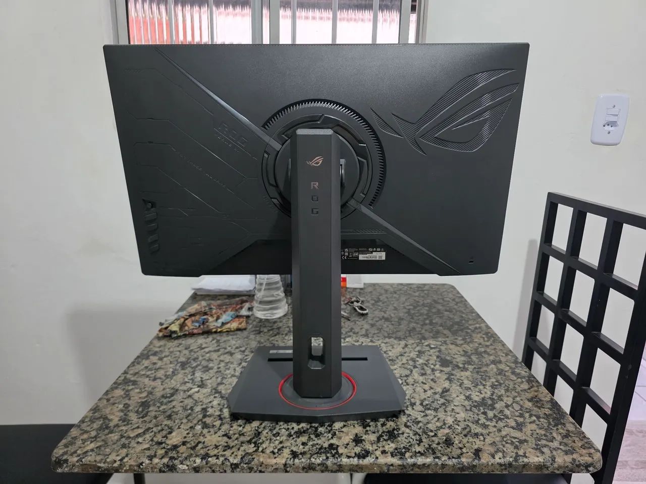 Monitor ASUS ROG Strix 27" QHD 180hz Fast IPS - Foto 3