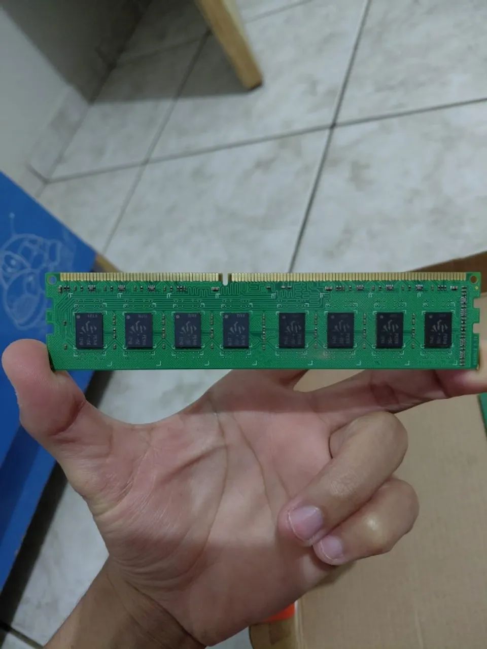 VENDO 2 PENTES DE MEMÓRIA RAM DE 4 GB - Foto 2
