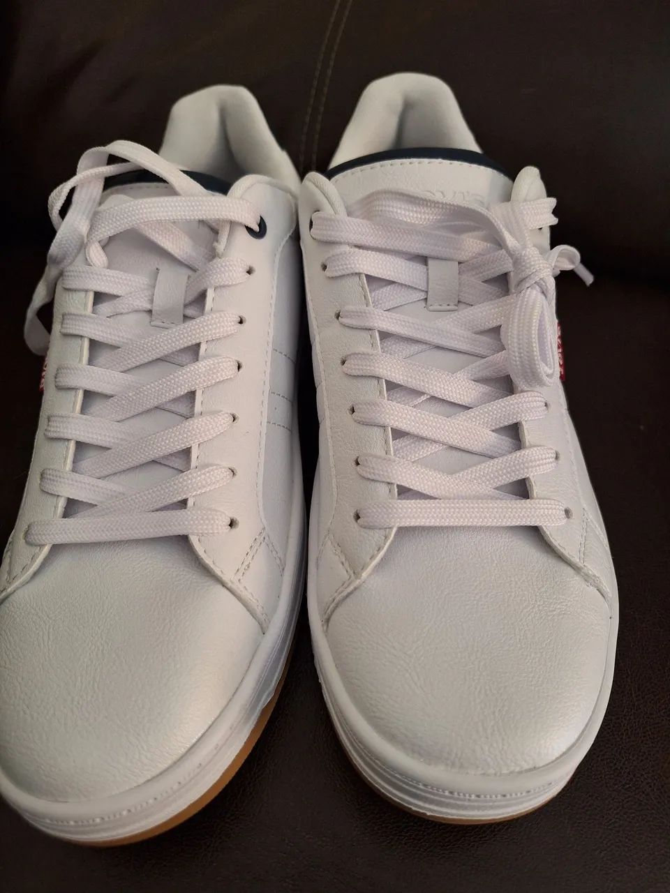 Tenis Levis 9,5 Original 41 - Foto 3