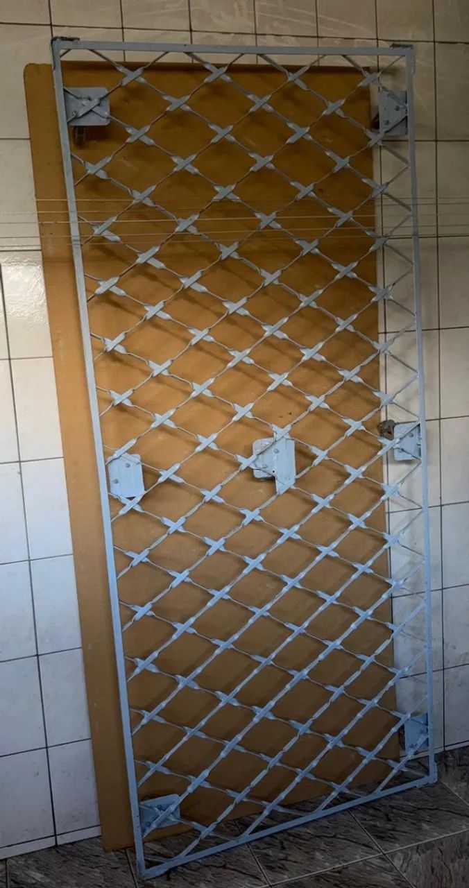 Grade de ferro463727233430333440