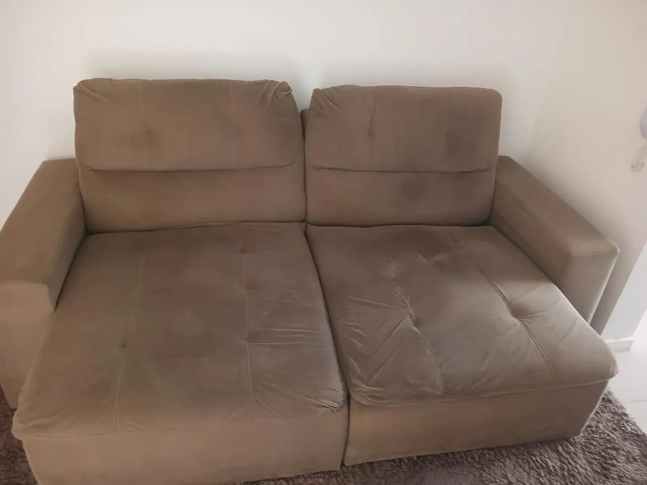 Sofá retrátil marrom 64985850822403121