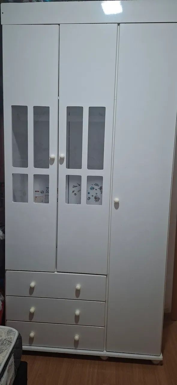 Guarda roupa infantil 