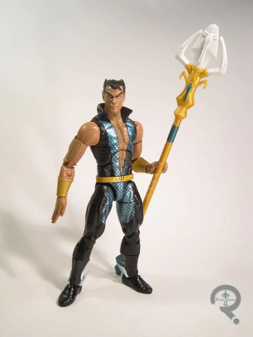  Namor exclusivo Walgreens Marvel Legends Hasbro  - Foto 3