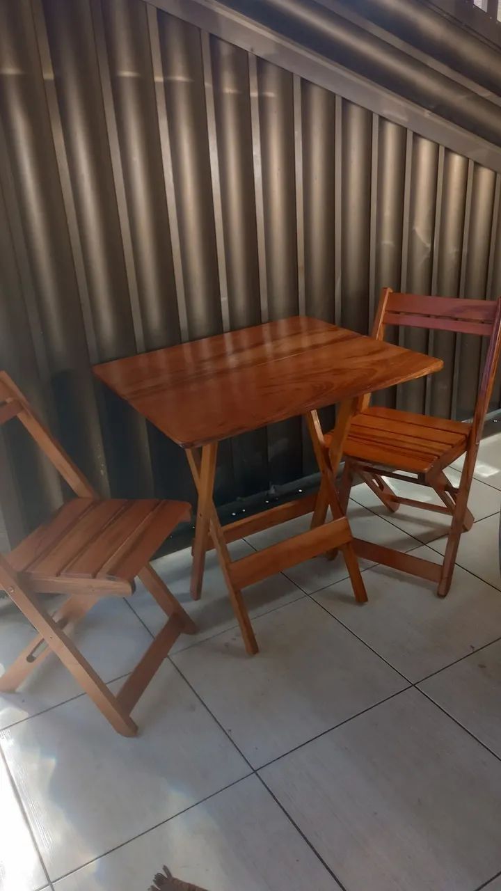 Conjunto de mesa e cadeiras dobrável  - Foto 2