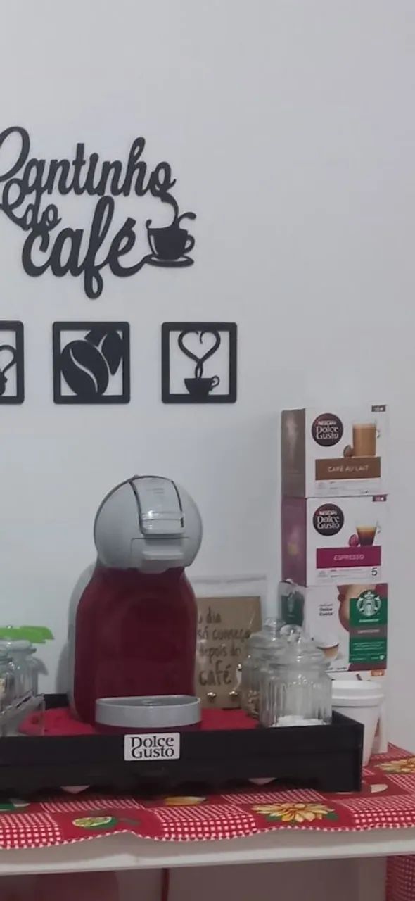 Cafeteira semi nova 