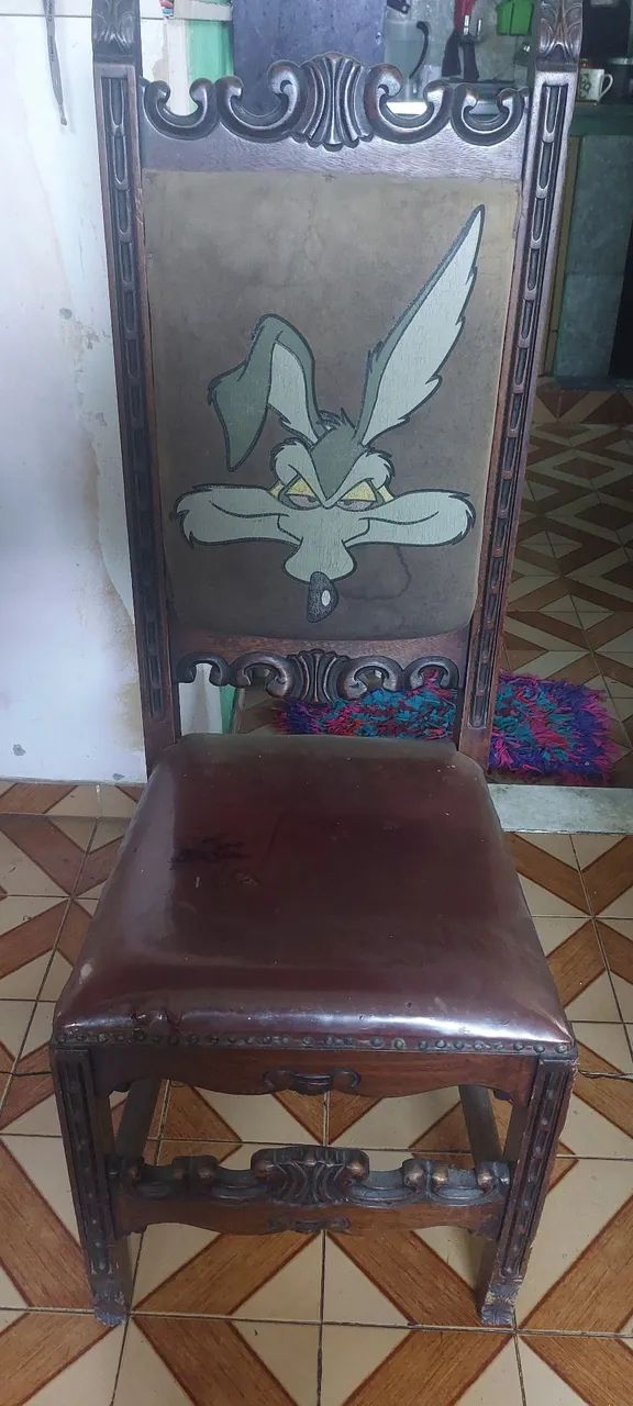 Cadeira antiga customizada  - Foto 4