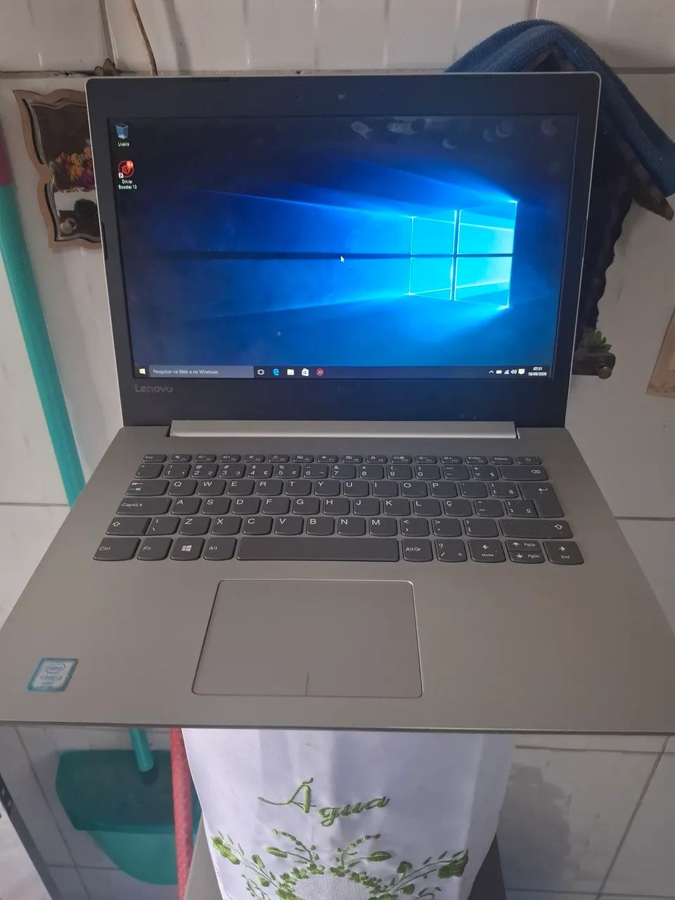 NOTEBOOK LENOVO I3 SEXTA GERAÇÃO COM 12 GIGAS E SSD DE 120