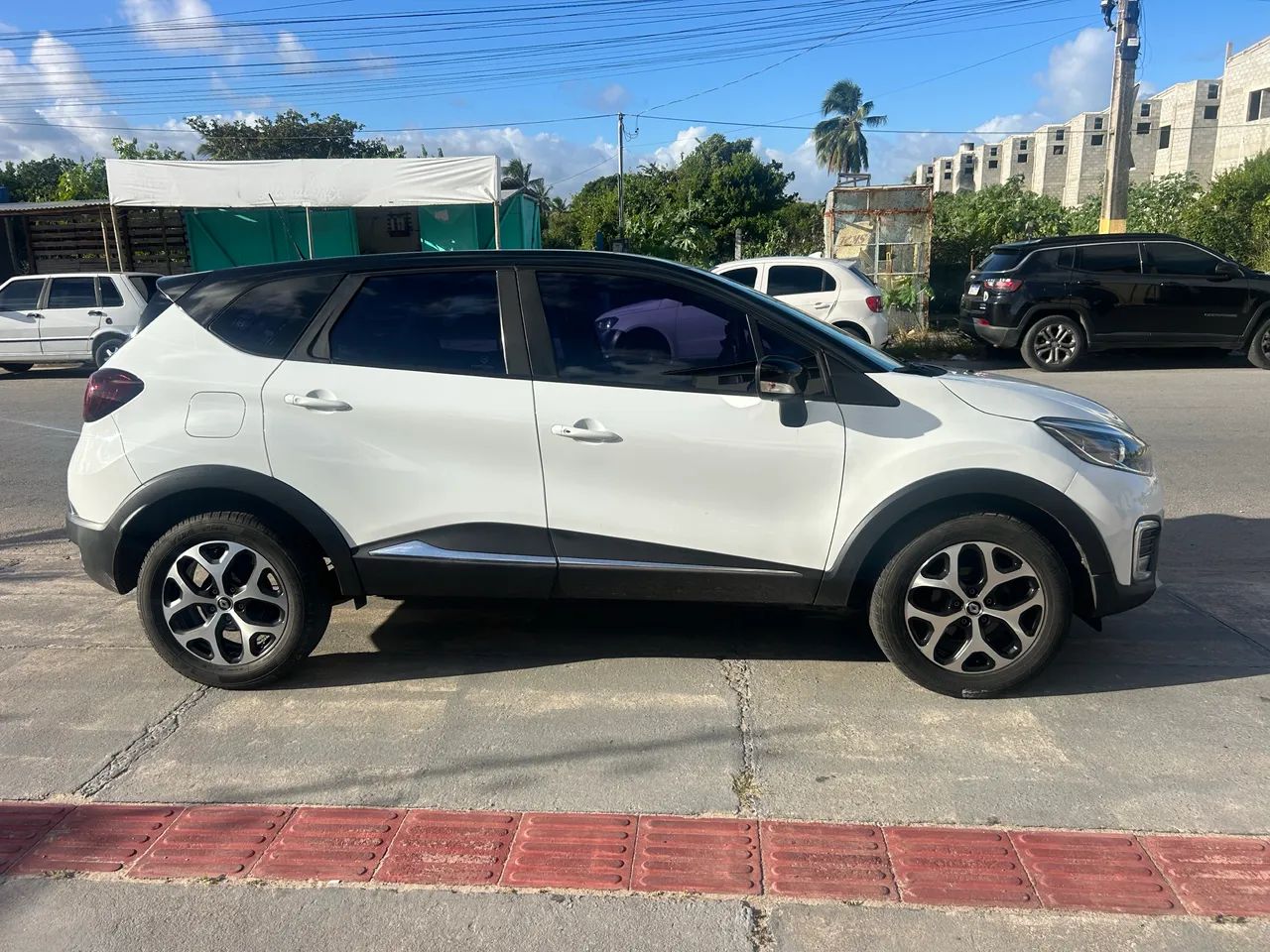 Renault Captur Intense 1.6 16V Flex 5P Aut. 2018 - Foto 3
