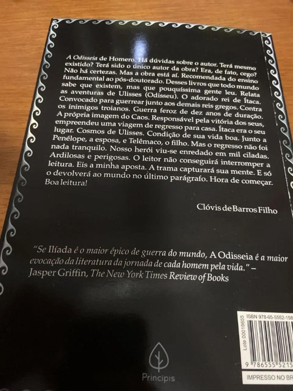 livro A Odisseia de Homero (editora principis) - Foto 4