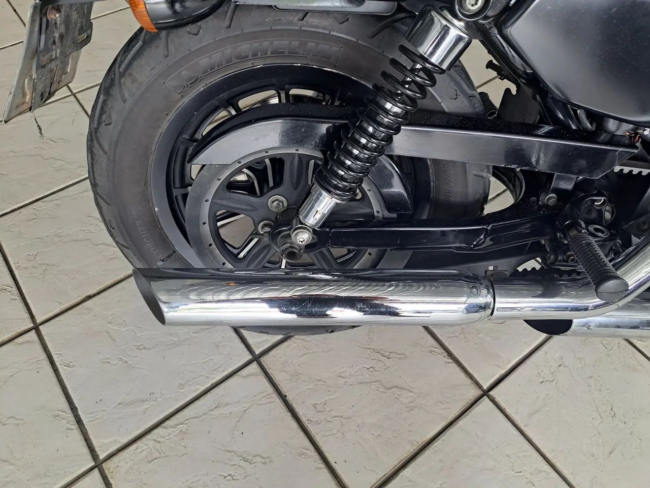 Harley davidson xl 883  - Foto 3