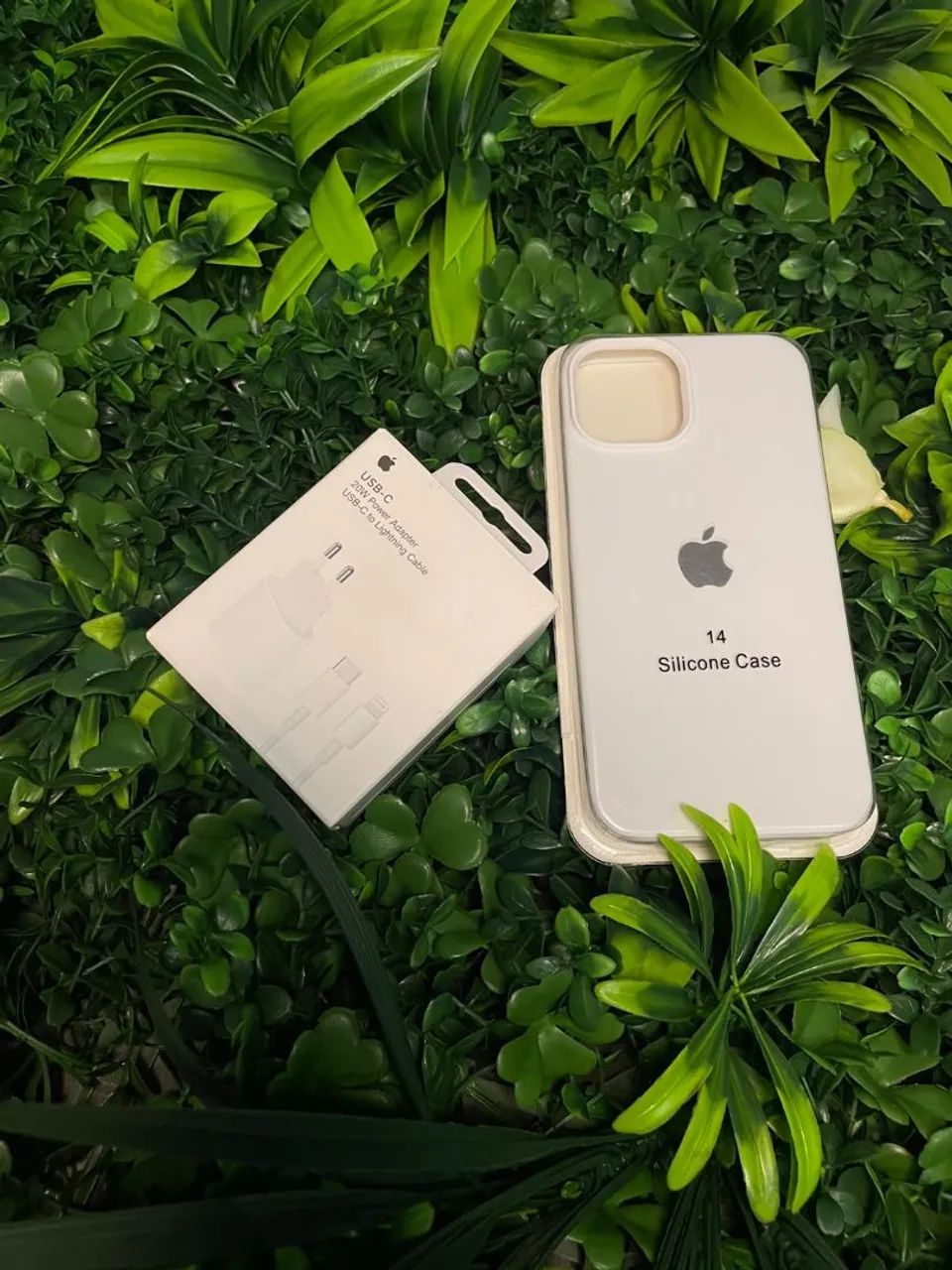 iPhone 14 128g/ Saúde 94% Capinha e Carregador De Brinde - Foto 3