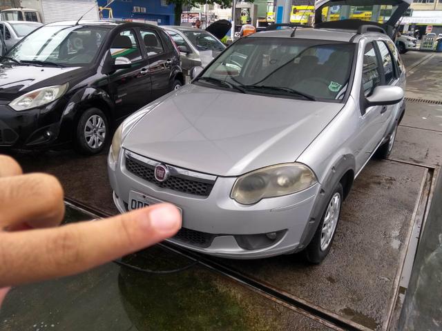 Palio Wekend 12/13 com kit gás (Pra vender logo) Baixei o preço