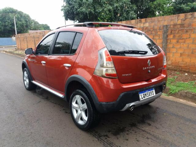 Sandero Stepway 2013 1.6 8v. Completo - Foto 4