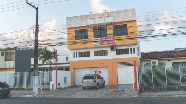 Rédio na avenida desembargador maynard, bairro cirurgia