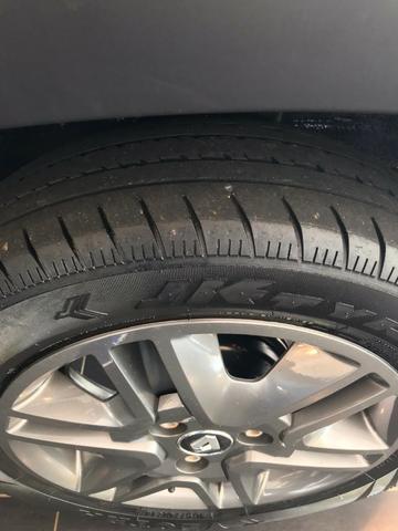 Kwid Intense 1.0 2018 - Foto 11