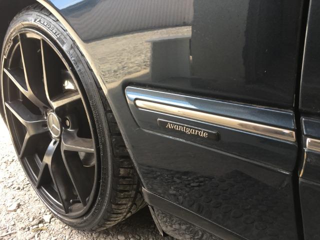 Mercedes V6 225CV