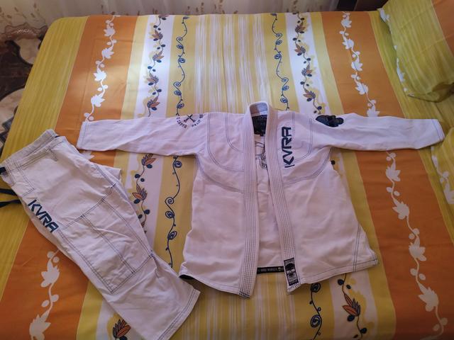Kimono kvra shadow branco F3 ( NOVO ) - Foto 2