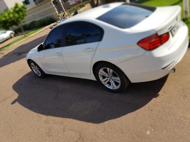 BMW 320i 15/15 - Foto 2