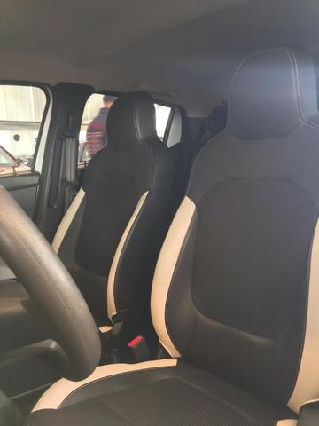 Kwid Intense 1.0 2018 - Foto 9
