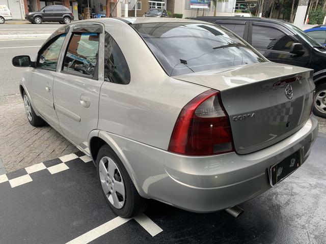Corsa Sedan - Foto 3