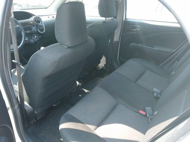 Toyota Etios Hatch XS 1.5L (Flex) - Foto 8
