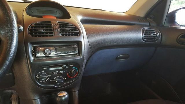 Peugeot 206 1.0 16V - Foto 4