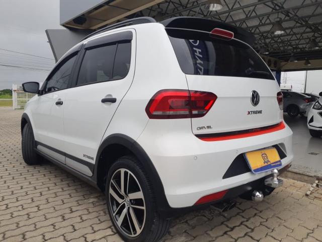 Volkswagen Fox 1.6 MSI TOTAL FLEX XTREME 4P - Foto 2