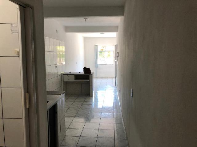 Alugo apartamento no Centro - Ilhéus - R$850,00 - Foto 4
