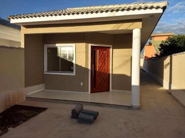 Linda casa com terreno de 240M2 no Jardim Atlântico em Itaipuaçu!!!