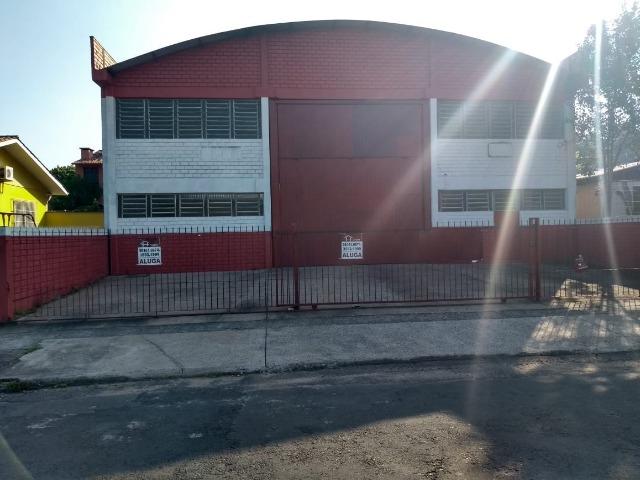 1153L - Pavilhão amplo c/ mezanino