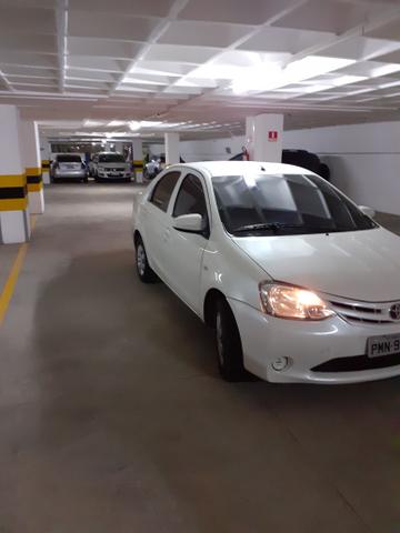 Etios Sedan X Modelo 2015 - Foto 5