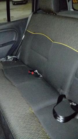 Renault Clio 1.0 Expression 16v Flex 4p Manual ano:2013 modelo:2014 - Foto 8