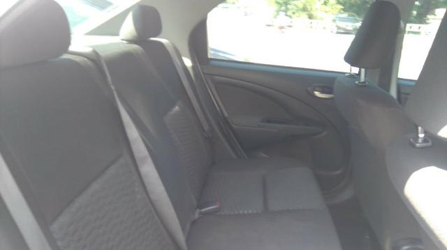 Toyota Etios Sedan XS 1.5 Manual 2014 GNV 5 Geração - Foto 8