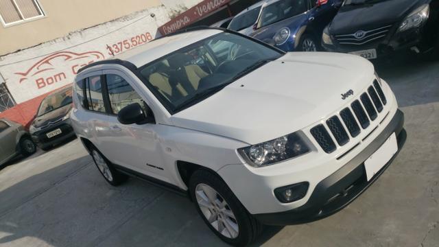 Jeep Compass Sport 2.0 2014 em excelente estado, 4 pneus ok