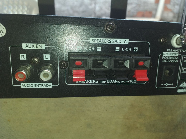 Gravadora de câmeras de segurança uma Fonte e um mine amplificador. Tudo funcionando. - Foto 5
