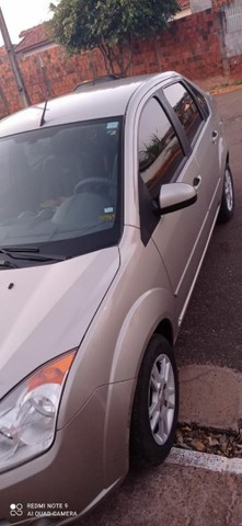 FIESTA 2008 1.6 SEDAN COMPLETO
