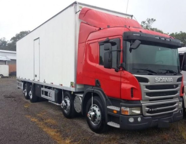 BITRUCK P310 8X4 DIESEL AUTOMÁTICA