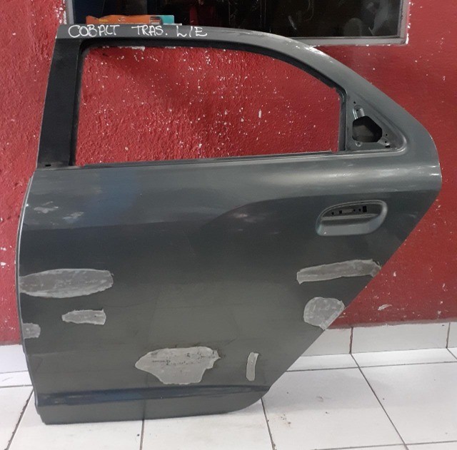 Porta traseira esquerda Cobalt 