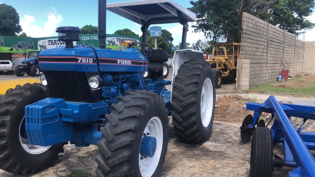 Trator Ford New Holland 7610 4x4 - Foto 4