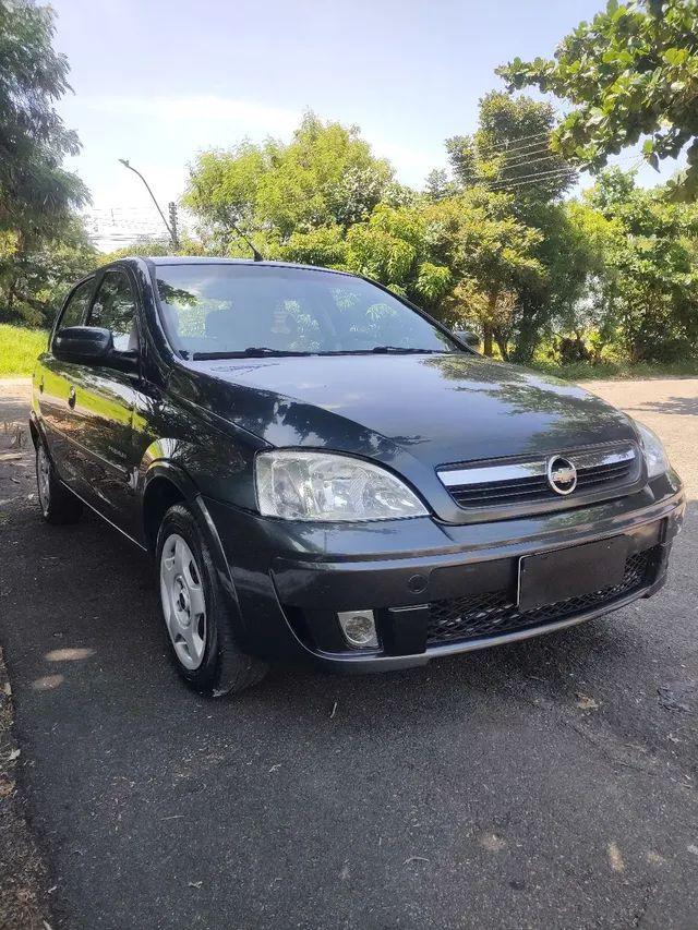 CHEVROLET - CORSA - 2008/2009 - Prata - R$ 28.900,00 - Promotors Brasil