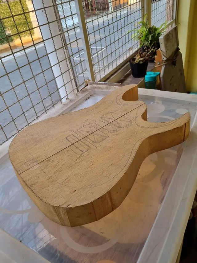 Madeiras Luthieria  - Foto 4