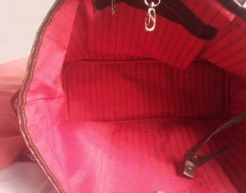 Bolsa Louis Vuitton usada original vendo ou troco por moto ou carro e  outros - Bolsas, malas e mochilas - Saco Grande, Florianópolis 1254598769