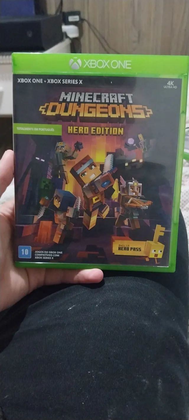 JOGO MINECRAFT DUNGEONS HERO EDITION - X BOX ONE