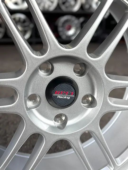 Rodas RPF1 aro 18 tala 8.5 - Foto 2