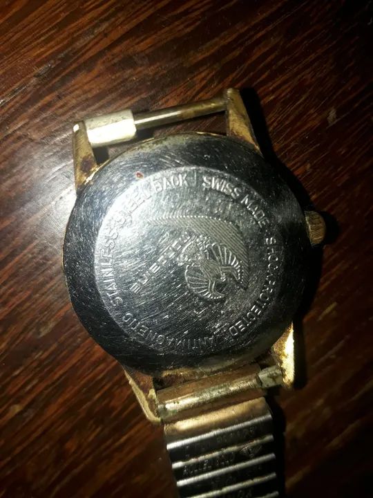 Relógio mondaine suíço banhado  - Foto 4